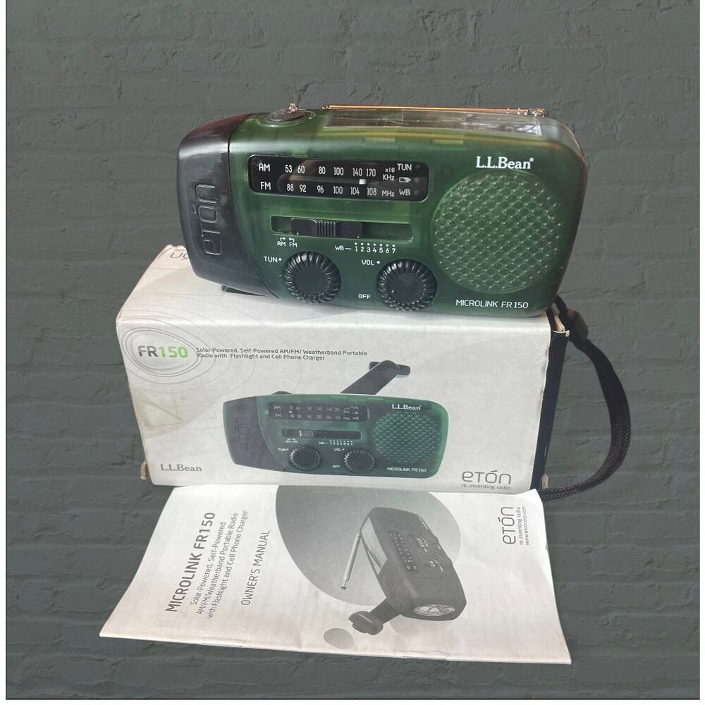Eton L.L. Bean Microlink FR150 Emergency Radio Solar Hand Crank Flashlight Green